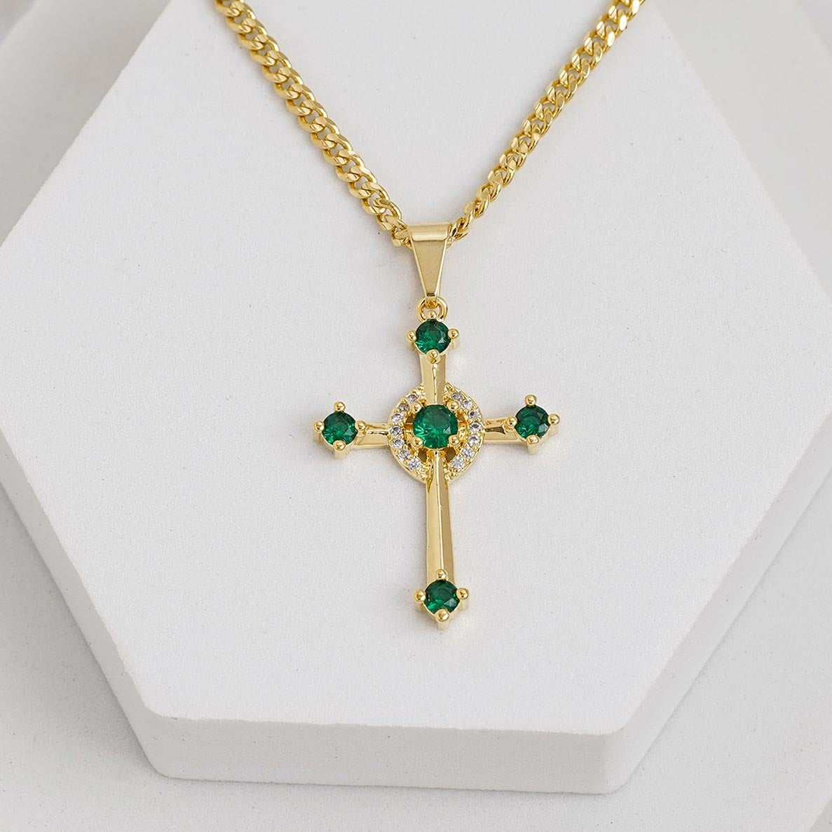 Detalle de Dije Cruz verde