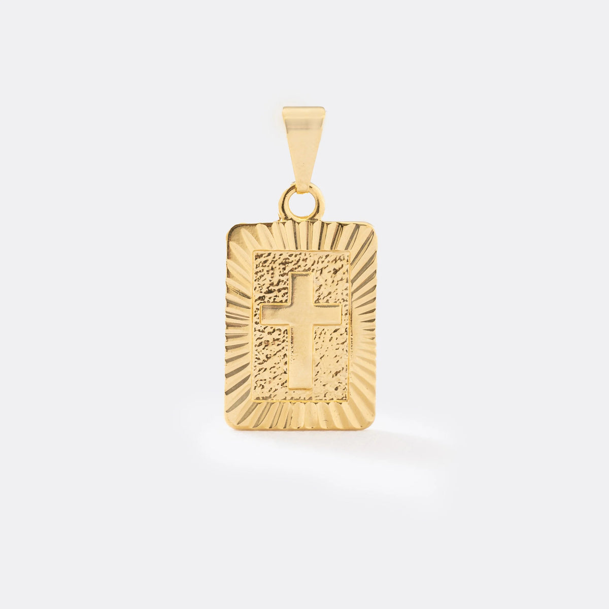 Dije Placa Almighty de oro laminado 18k