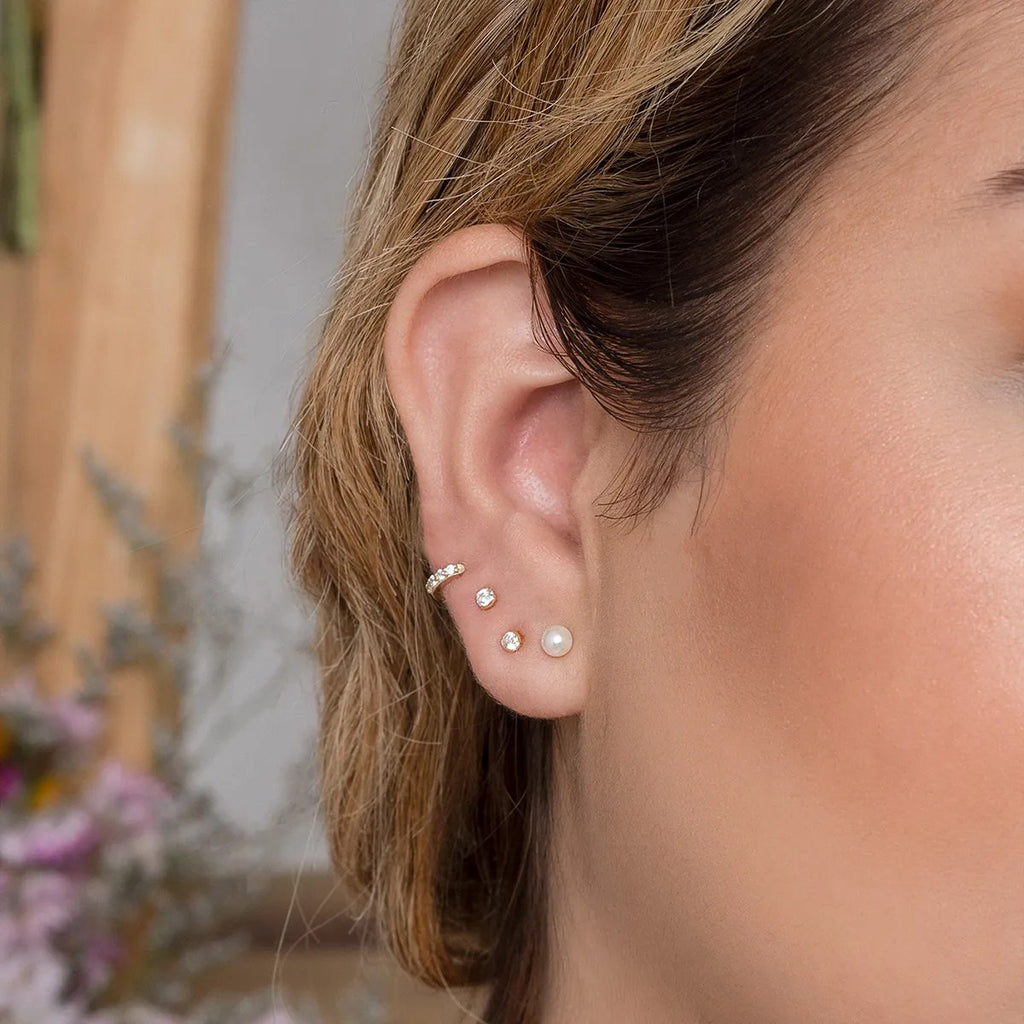Aretes Perla 4 mm puestos