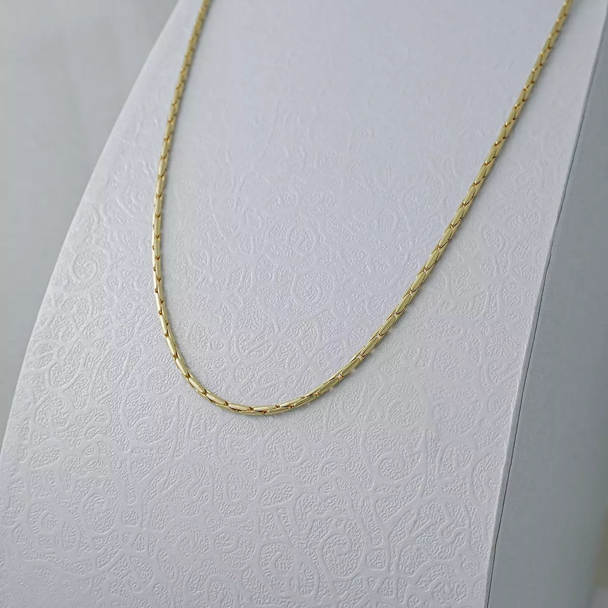 Cadena Cordón 65 cm puesta (2)