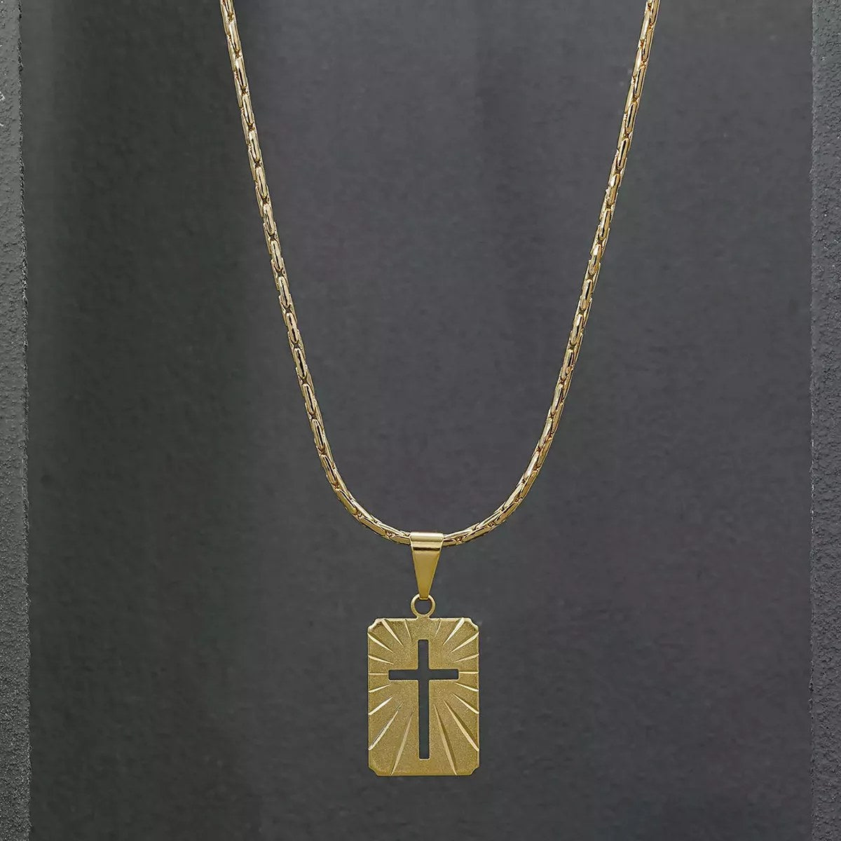 Cadena Cordón 65 cm puesta (4)